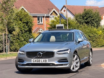 Used Volvo V90 2018 for sale - 79012208: Photo