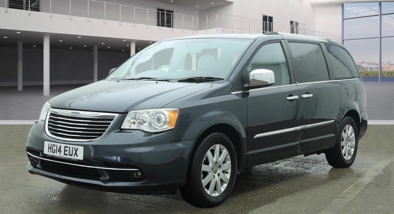 Used Chrysler Grand Voyager 2014 for sale - 77882765: Photo 2