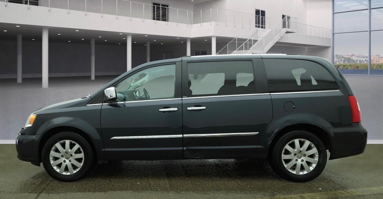 Used Chrysler Grand Voyager 2014 for sale - 77882765: Photo 6