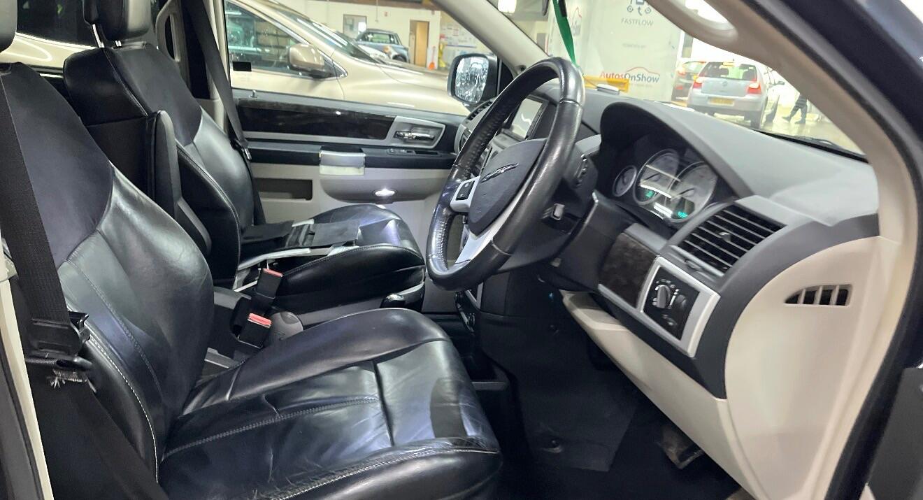 Used Chrysler Grand Voyager 2014 for sale - 77882765: Photo 7