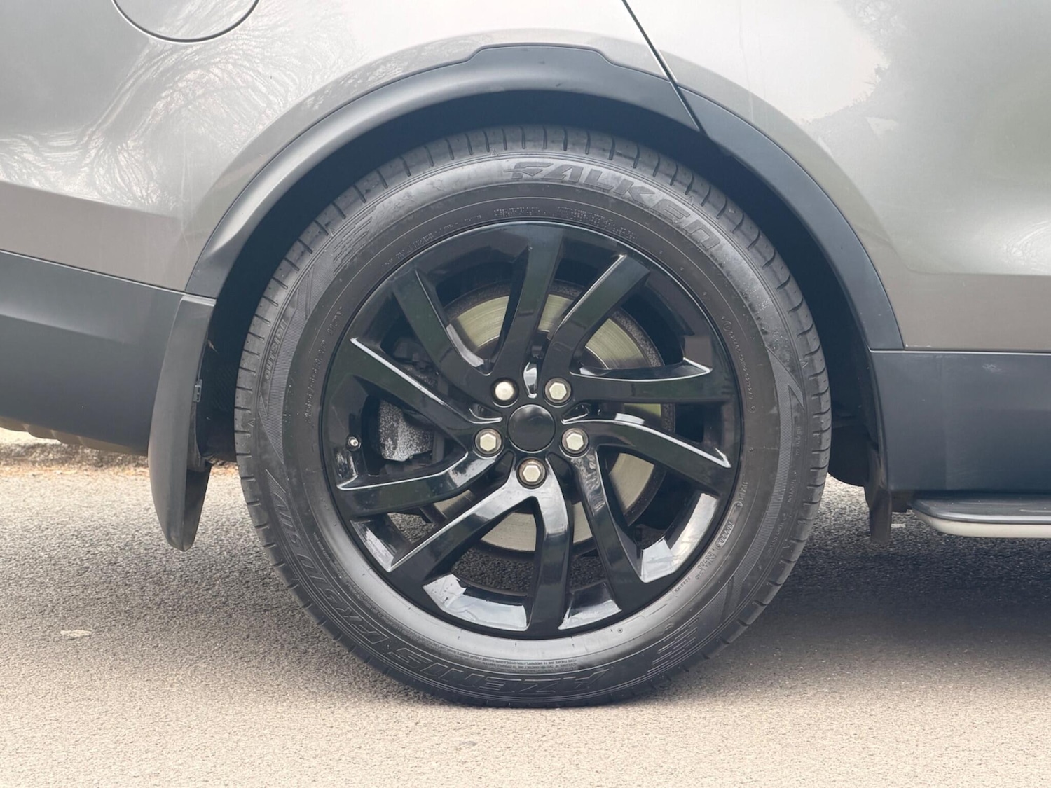 Used Land Rover Discovery 2017 for sale - 78006528: Photo 12