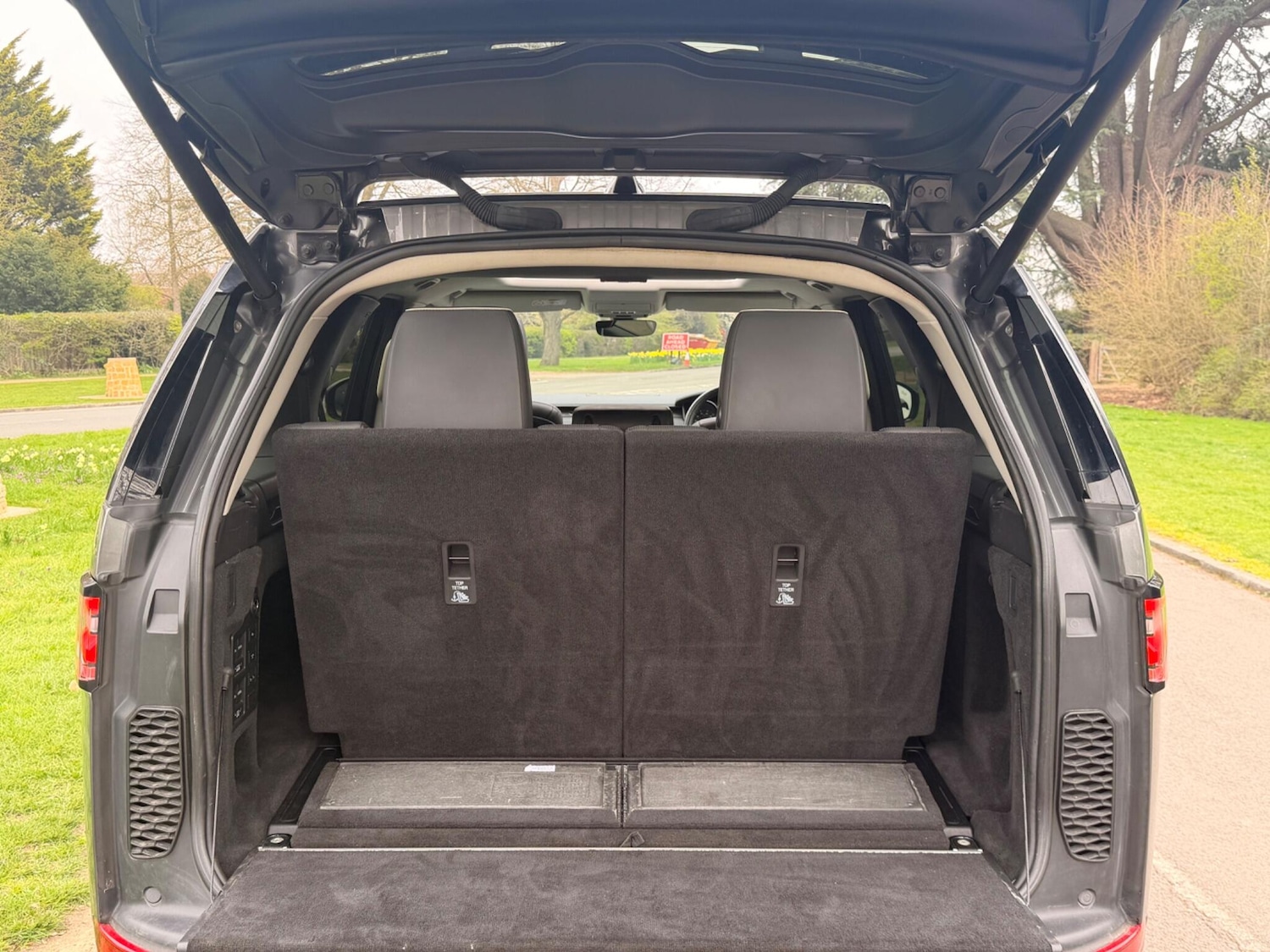 Used Land Rover Discovery 2017 for sale - 78006528: Photo 18