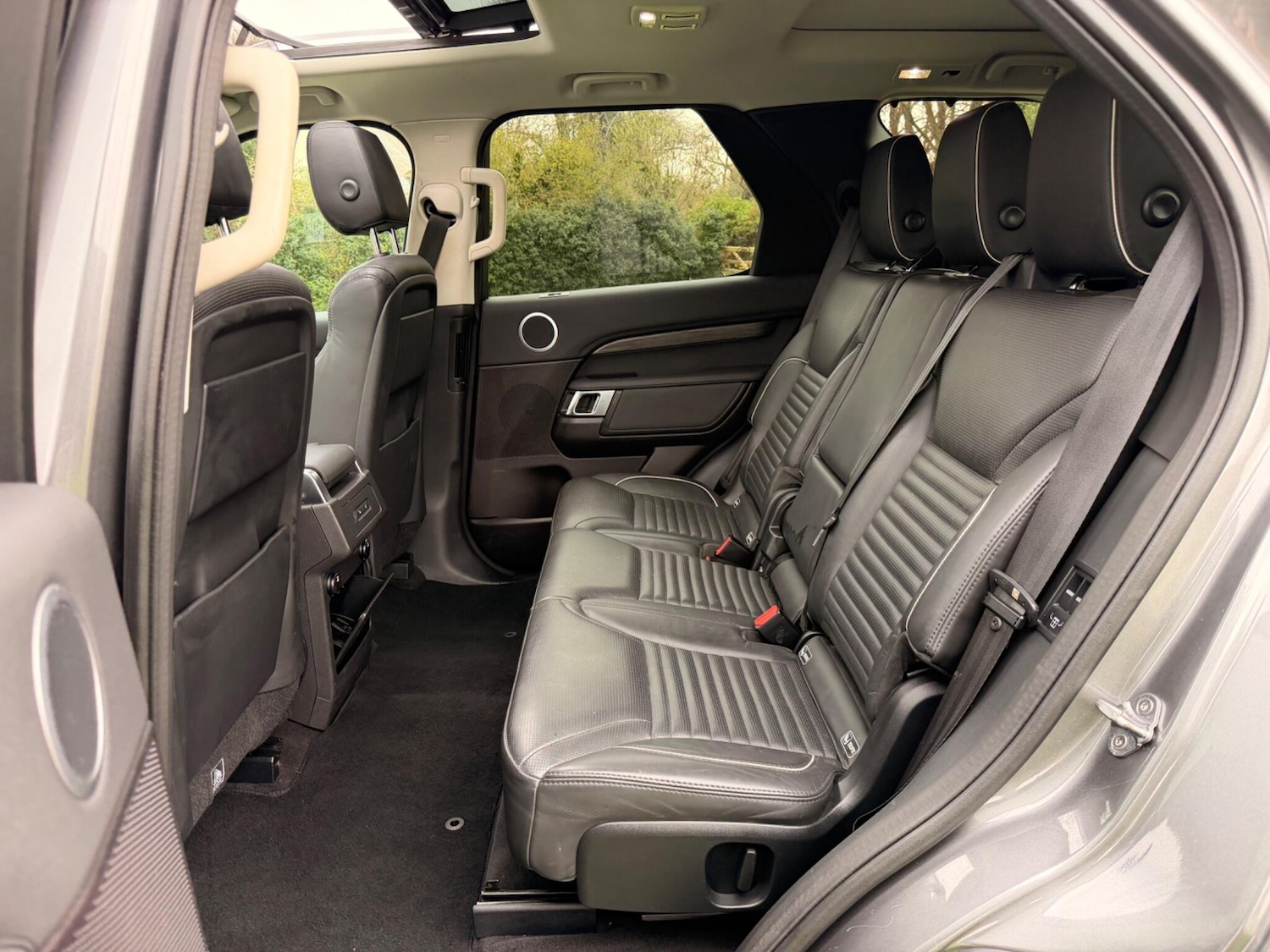 Used Land Rover Discovery 2017 for sale - 78006528: Photo 23