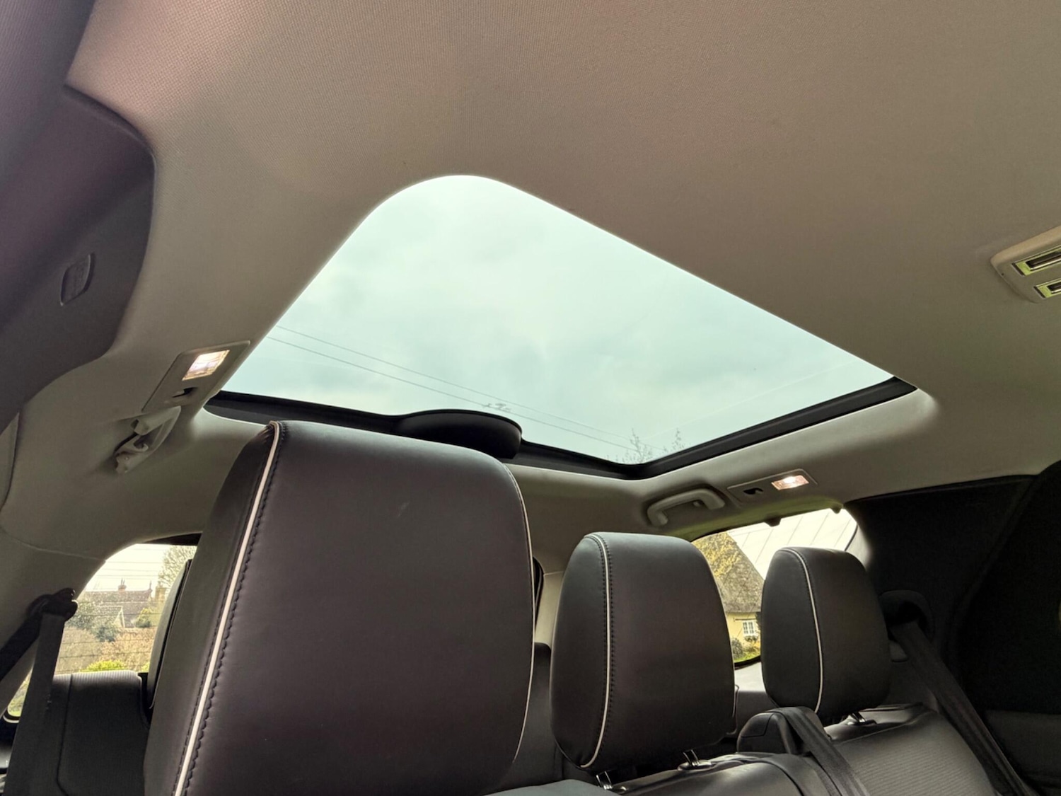 Used Land Rover Discovery 2017 for sale - 78006528: Photo 32