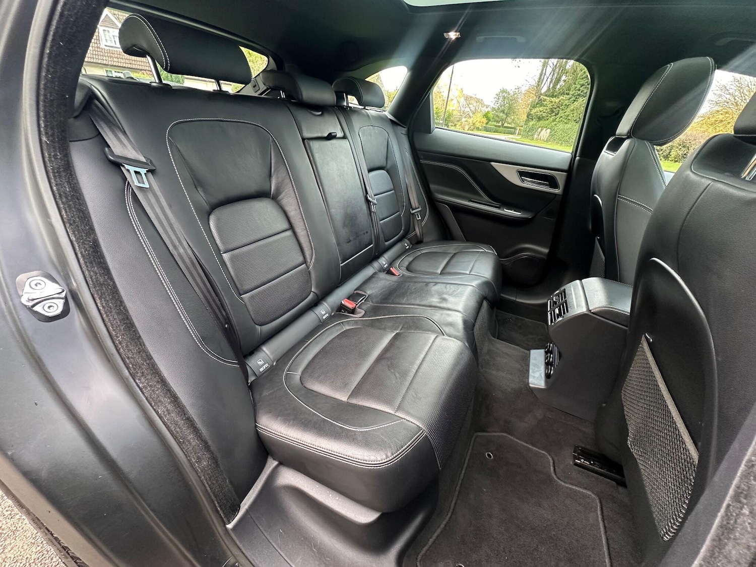 Used Jaguar F-Pace 2017 for sale - 76991910: Photo 19