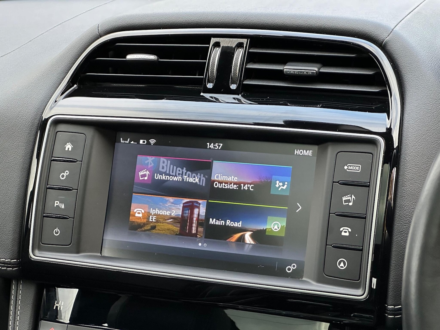 Used Jaguar F-Pace 2017 for sale - 76991910: Photo 30