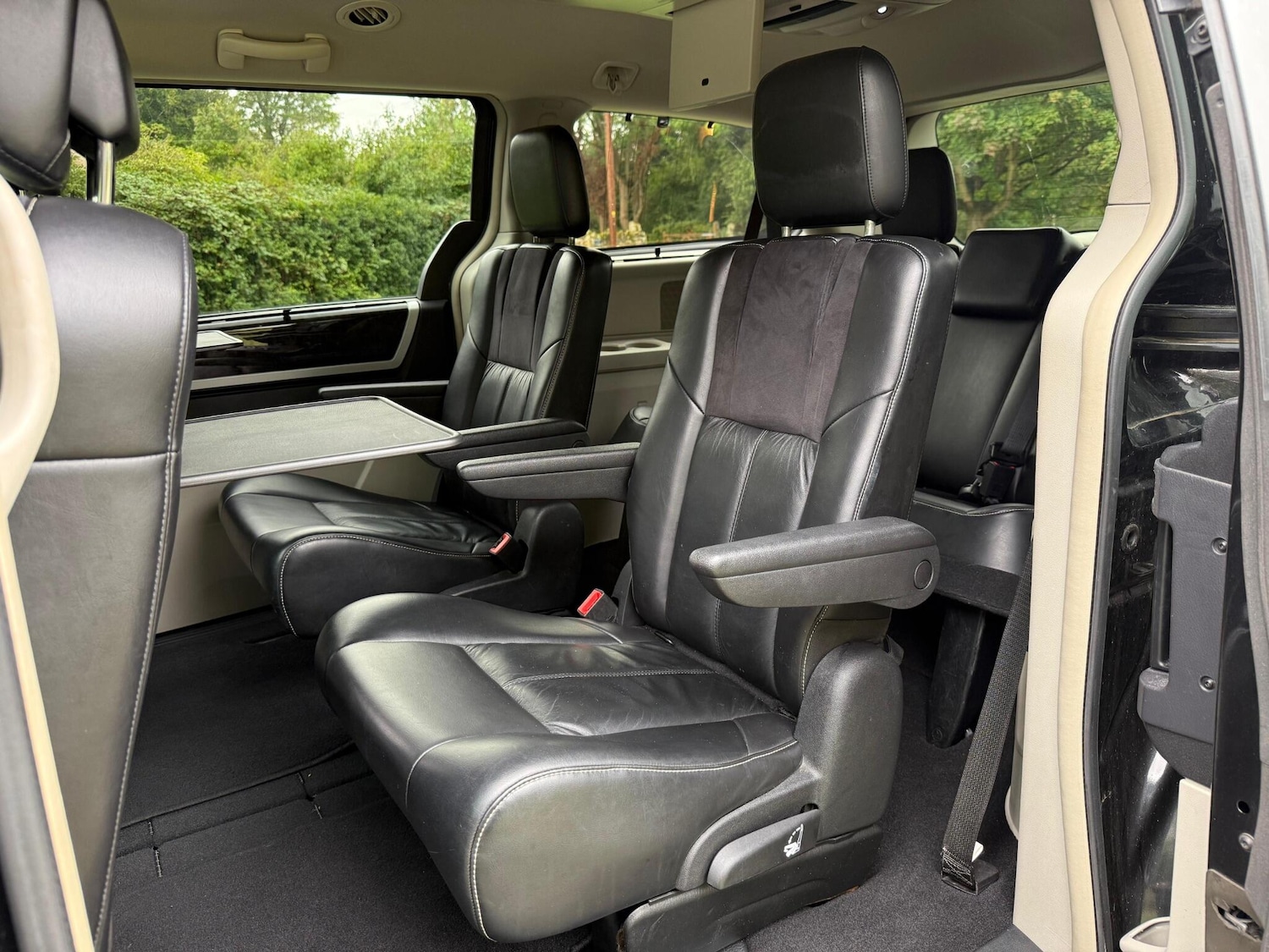 Used Chrysler Grand Voyager 2011 for sale - 77175244: Photo 38