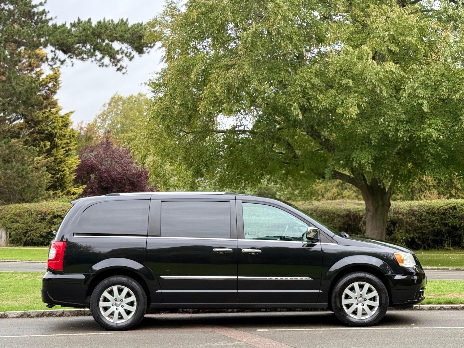 Used Chrysler Grand Voyager 2011 for sale - 77175244: Photo 8