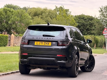 Used Land Rover Discovery Sport 2021 for sale - 79018832: Photo