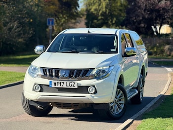 Used Mitsubishi L200 2017 for sale - 76060945: Photo