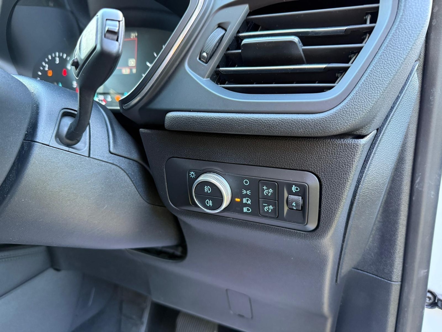 Used Ford Kuga 2020 for sale - 75905116: Photo 25