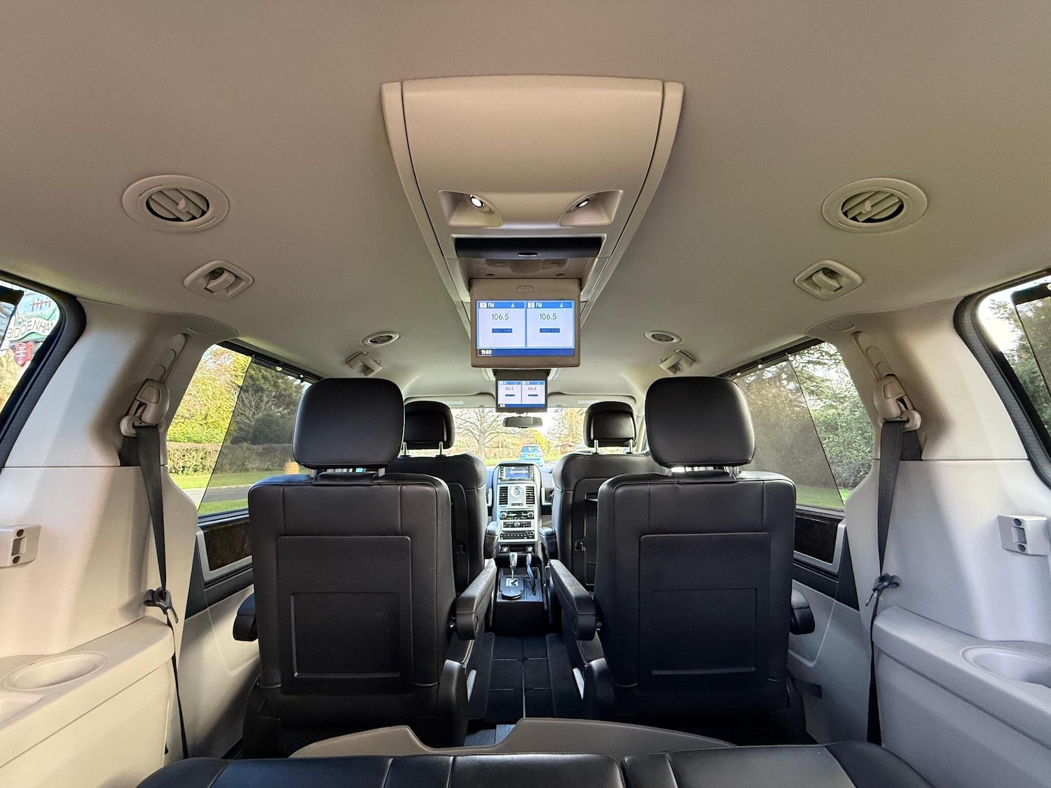 Used Chrysler Grand Voyager 2011 for sale - 76537931: Photo 18