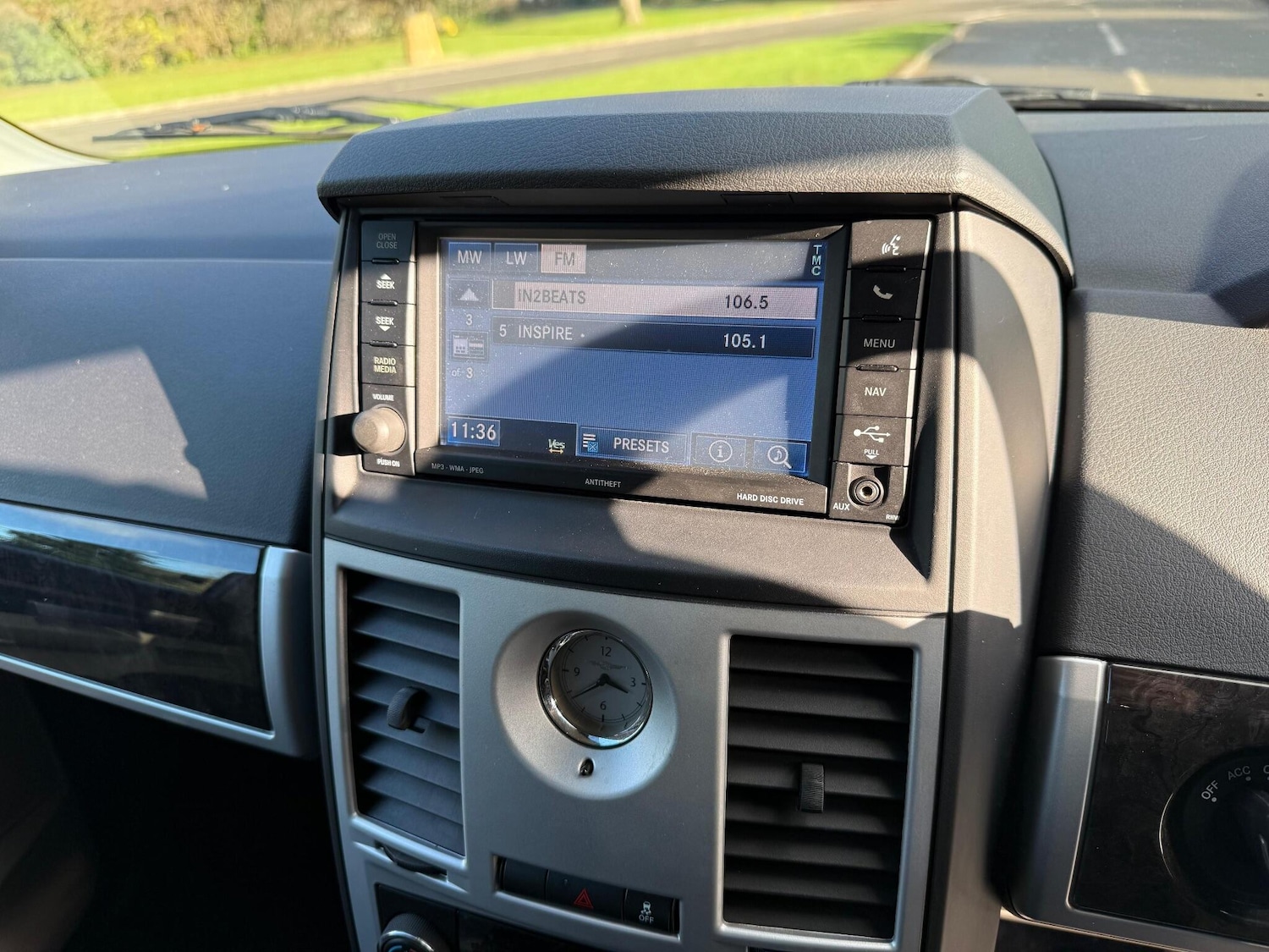 Used Chrysler Grand Voyager 2011 for sale - 76537931: Photo 34