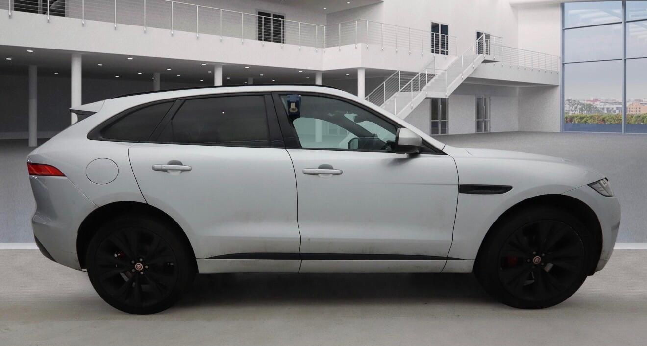 Used Jaguar F-Pace 2018 for sale - 77783355: Photo 5