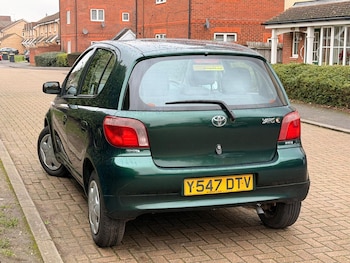 Used Toyota Yaris 2001 for sale - 77982471: Photo