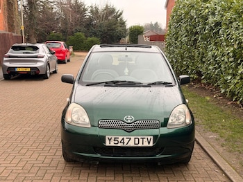 Used Toyota Yaris 2001 for sale - 77982471: Photo