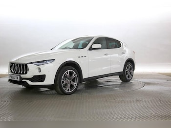 Used Maserati Levante 2018 for sale - 77882213: Photo