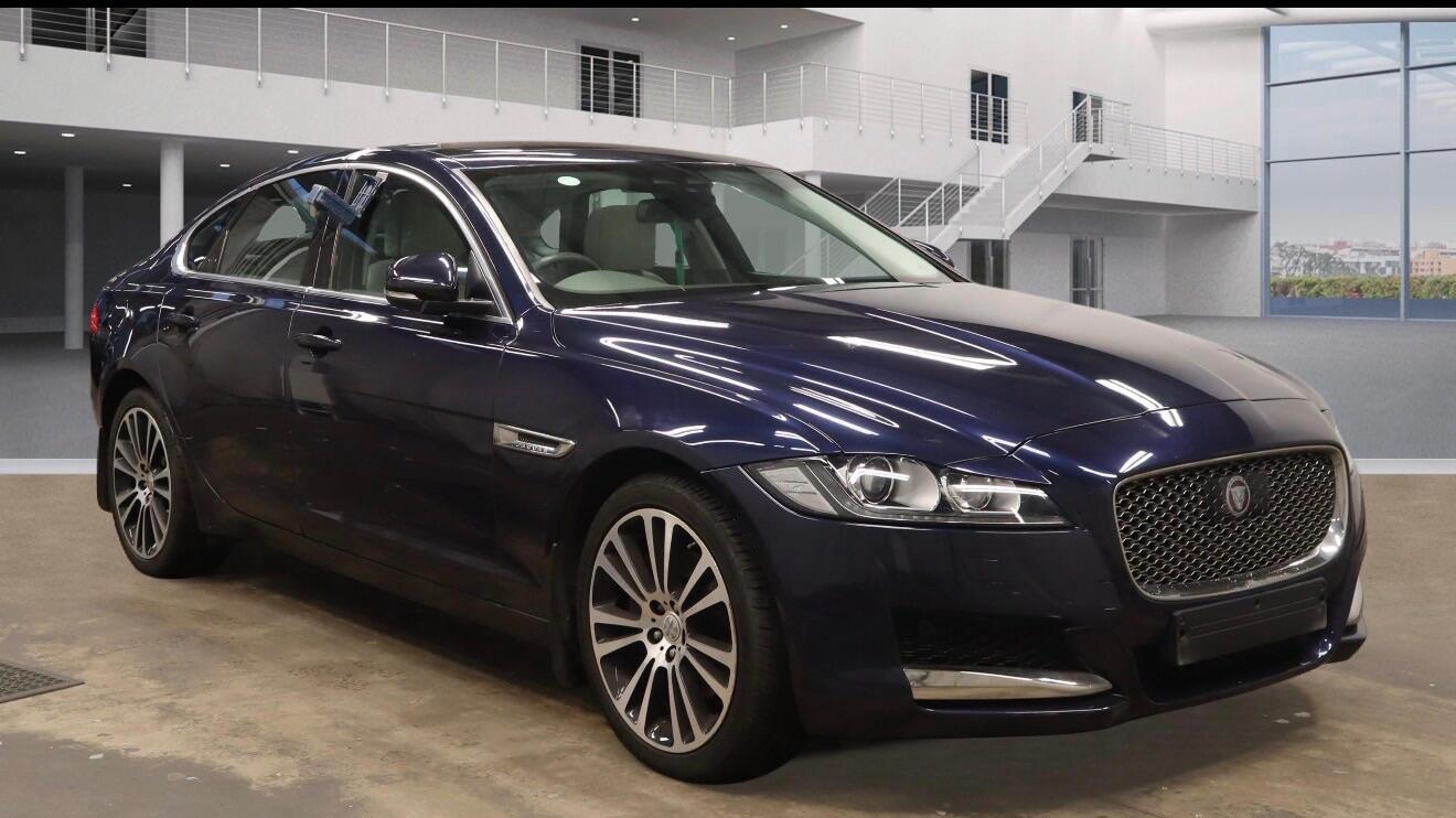 Used Jaguar XF 2018 for sale - 77883607: Photo 1