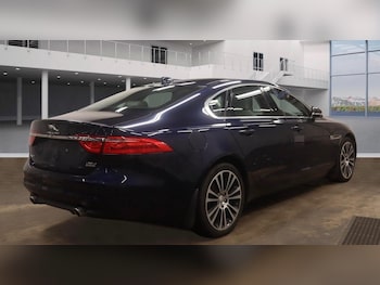 Used Jaguar XF 2018 for sale - 77883607: Photo
