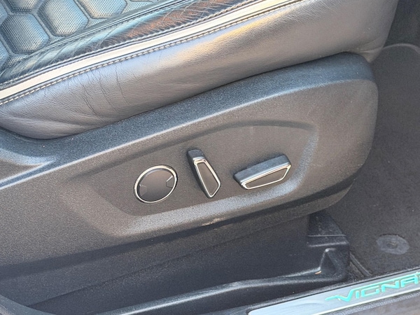 Used Ford Edge 2018 for sale - 76060814: Photo 31