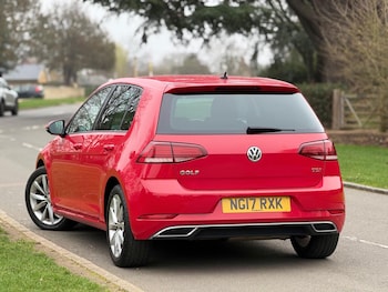 Used Volkswagen Golf 2017 for sale - 77992971: Photo