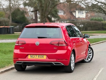 Used Volkswagen Golf 2017 for sale - 77992971: Photo