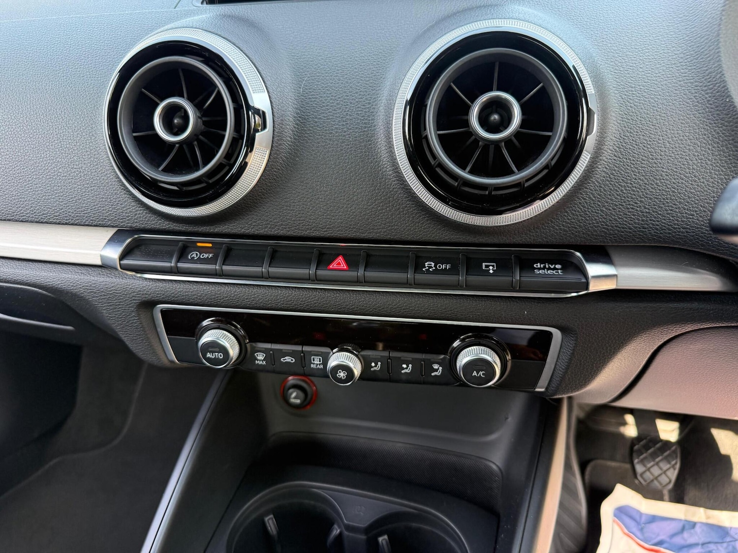 Used Audi A3 2014 for sale - 78170164: Photo 23