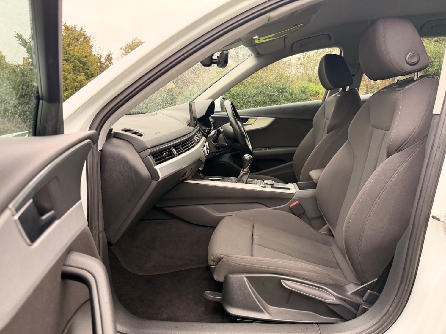 Used Audi A4 Avant 2016 for sale - 77156267: Photo 18