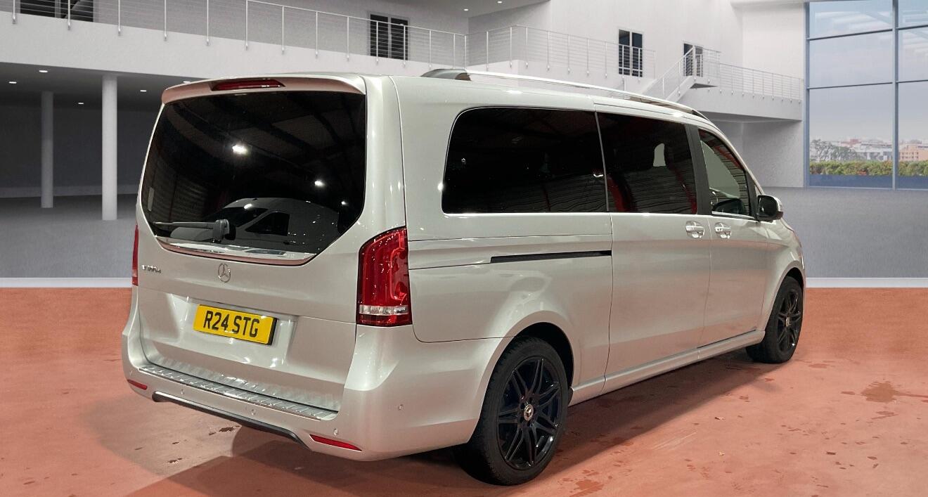 Used Mercedes-Benz V-Class 2019 for sale - 76975639: Photo 3