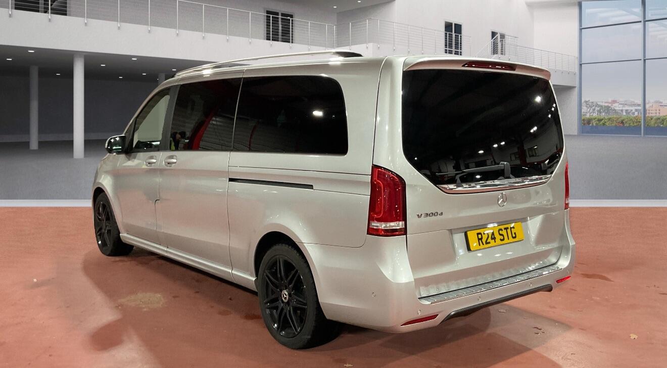 Used Mercedes-Benz V-Class 2019 for sale - 76975639: Photo 4