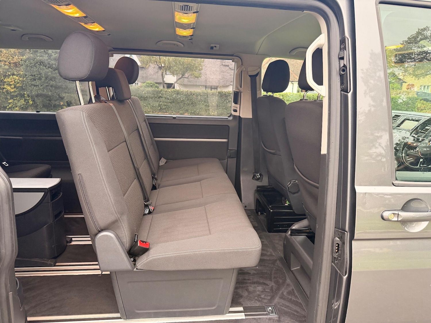 Used Volkswagen Caravelle 2017 for sale - 76152386: Photo 19