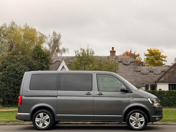 Used Volkswagen Caravelle 2017 for sale - 76152386: Photo 5