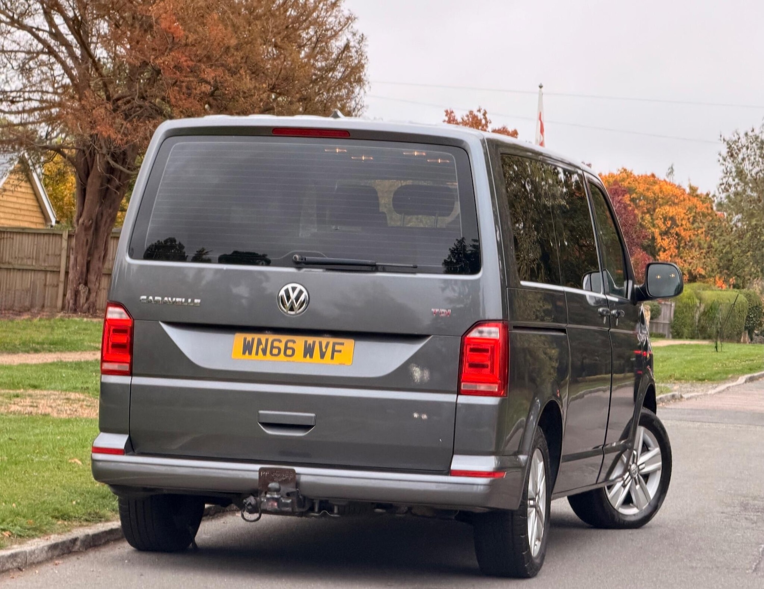 Used Volkswagen Caravelle 2017 for sale - 76152386: Photo 6