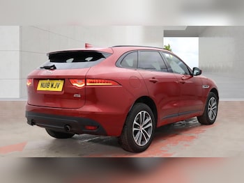 Used Jaguar F-Pace 2018 for sale - 78334477: Photo
