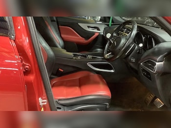 Used Jaguar F-Pace 2018 for sale - 78334477: Photo