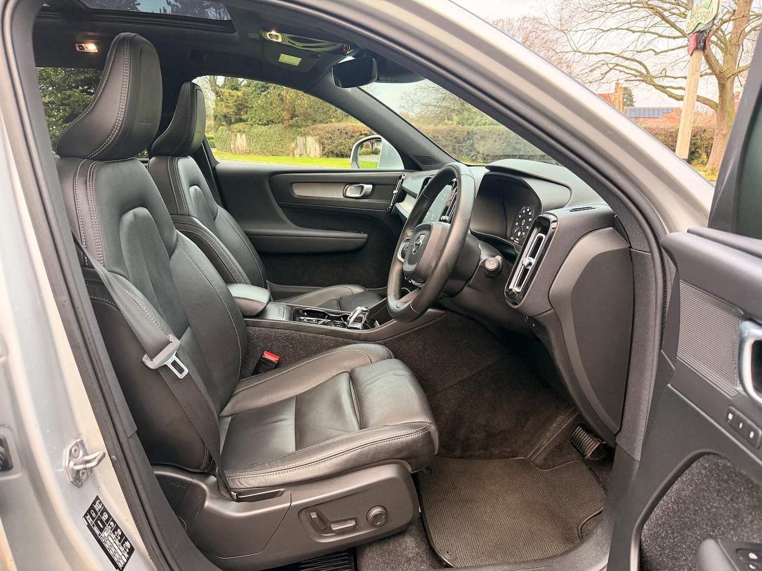 Used Volvo XC40 2019 for sale - 76671264: Photo 17