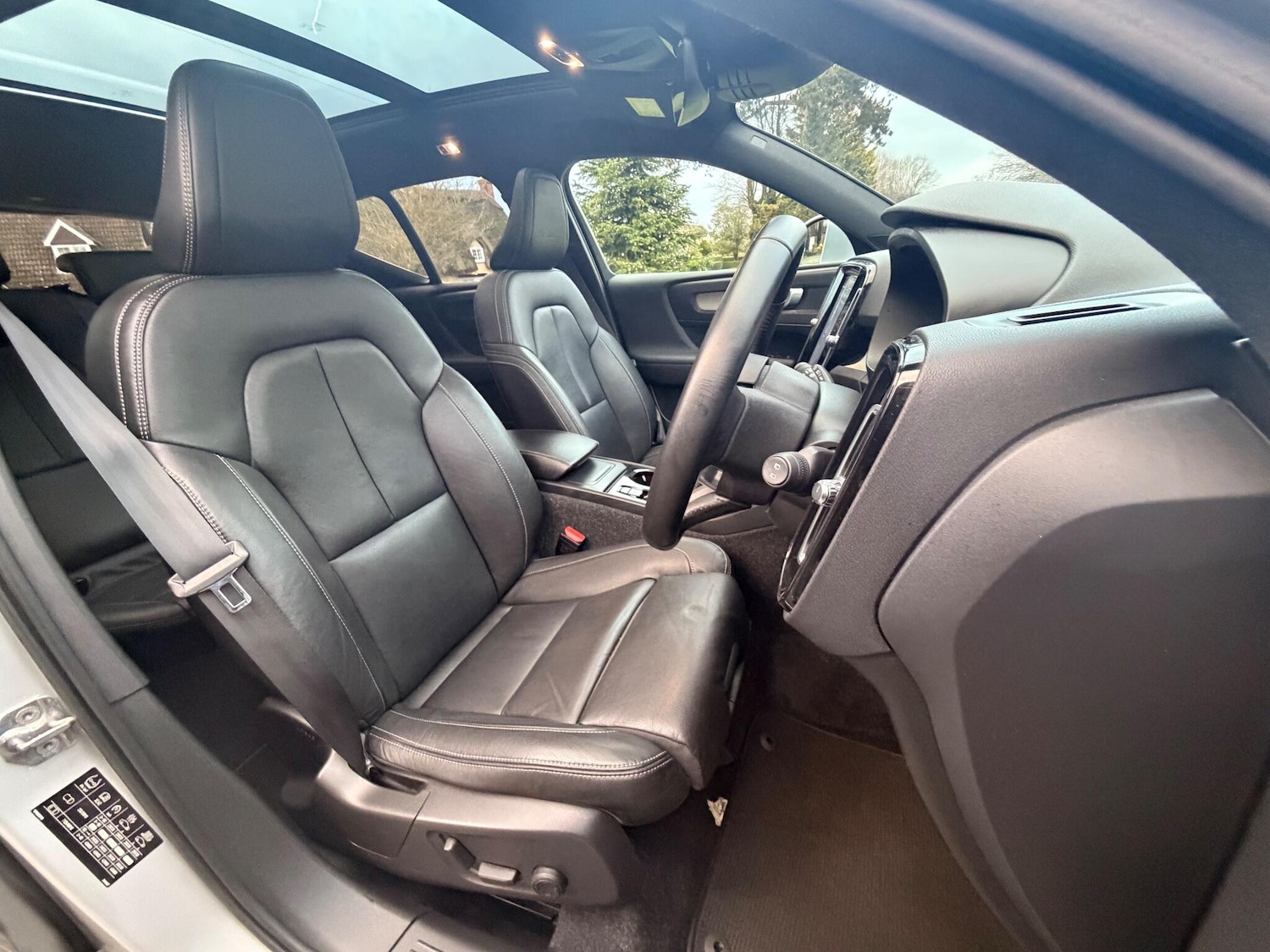 Used Volvo XC40 2019 for sale - 76671264: Photo 18