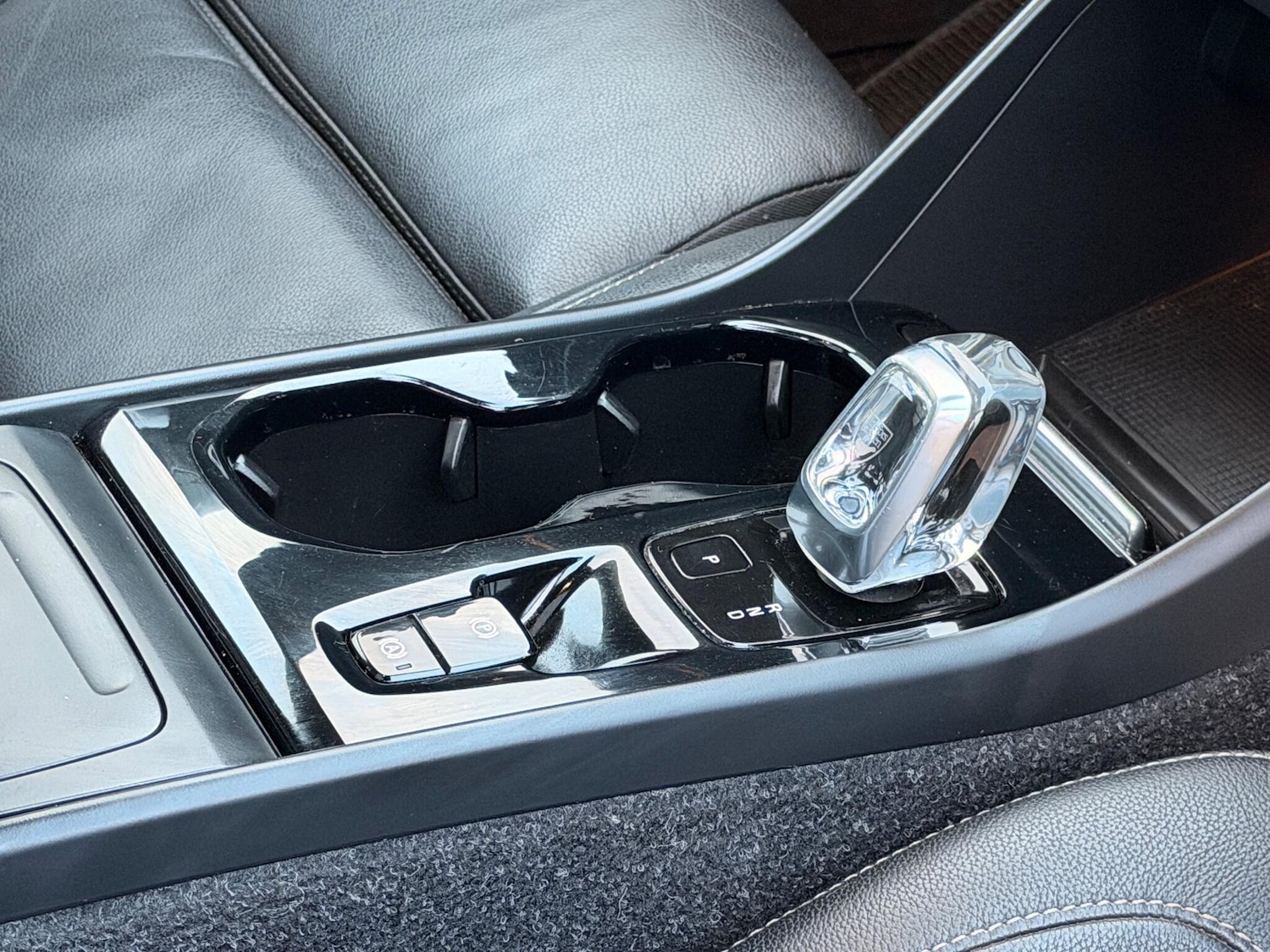 Used Volvo XC40 2019 for sale - 76671264: Photo 30