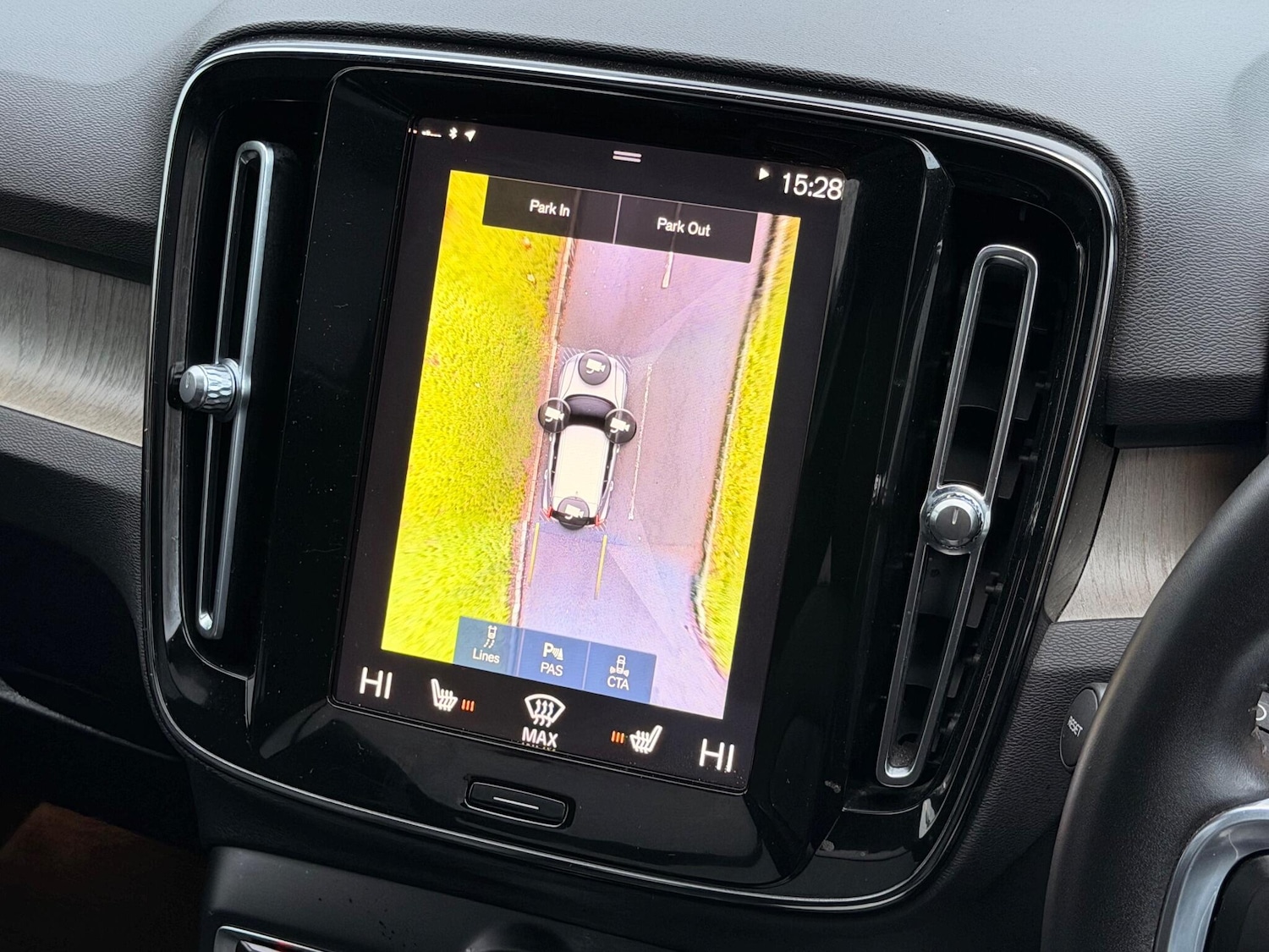 Used Volvo XC40 2019 for sale - 76671264: Photo 35