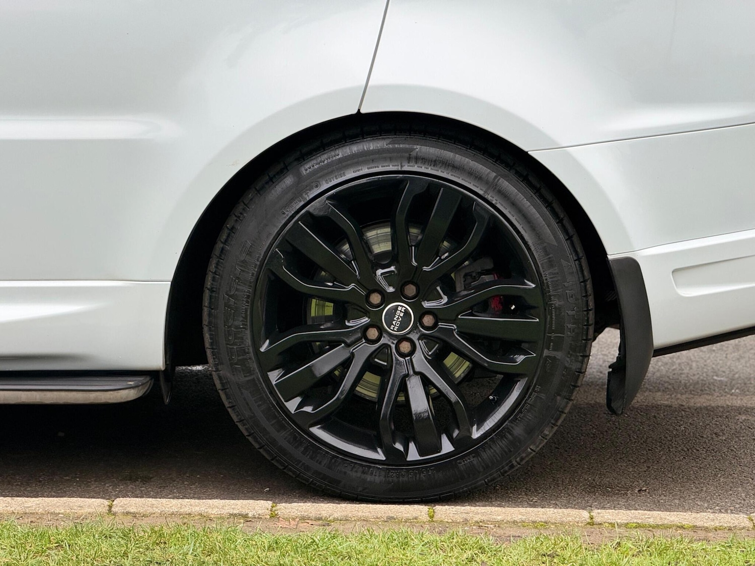 Used Land Rover Range Rover Sport 2015 for sale - 77175237: Photo 13