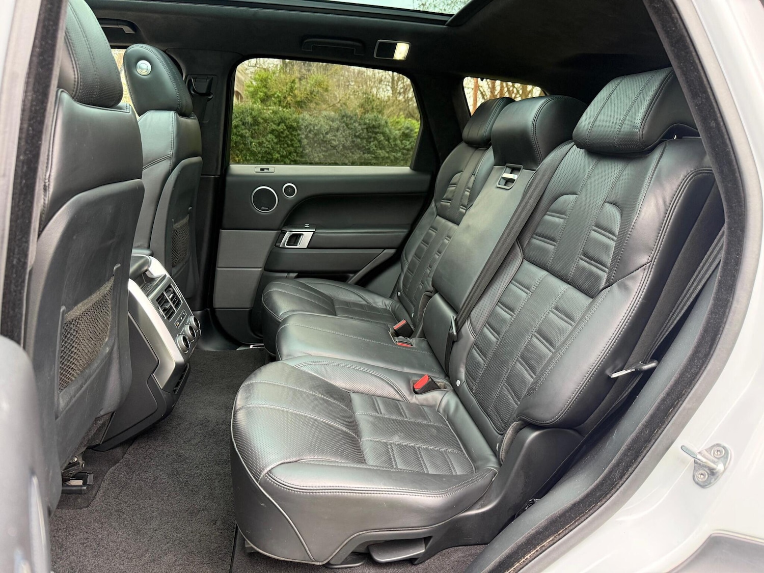 Used Land Rover Range Rover Sport 2015 for sale - 77175237: Photo 18