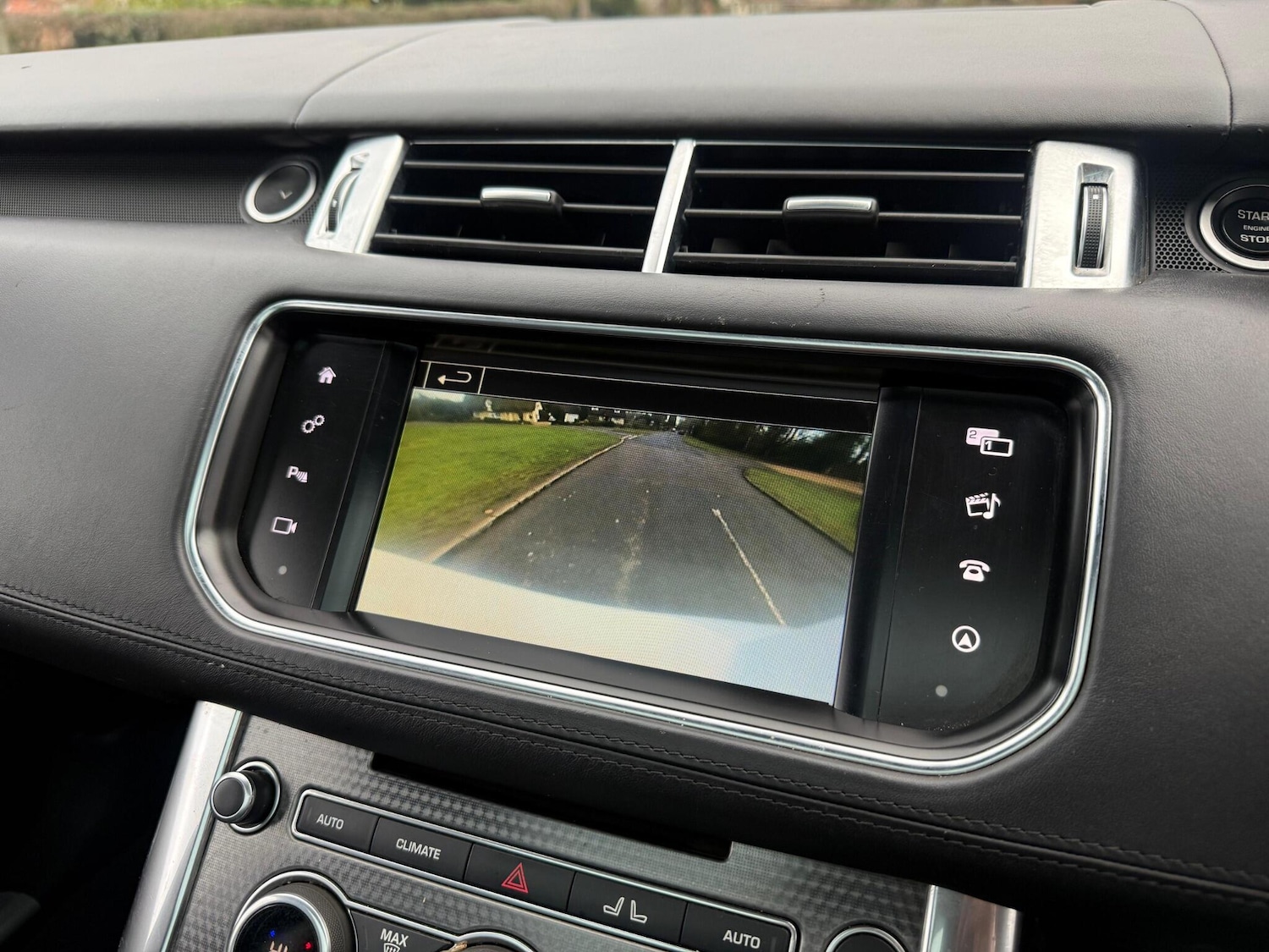 Used Land Rover Range Rover Sport 2015 for sale - 77175237: Photo 25