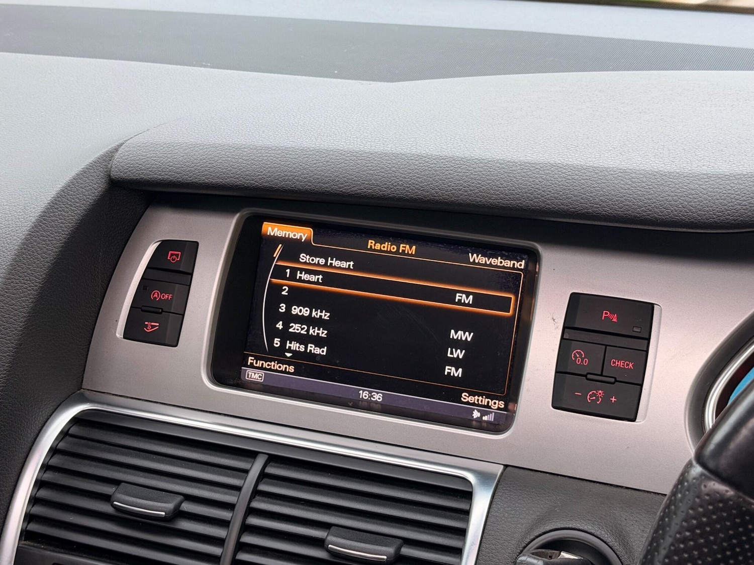 Used Audi Q7 for sale - 77808613: Photo 42