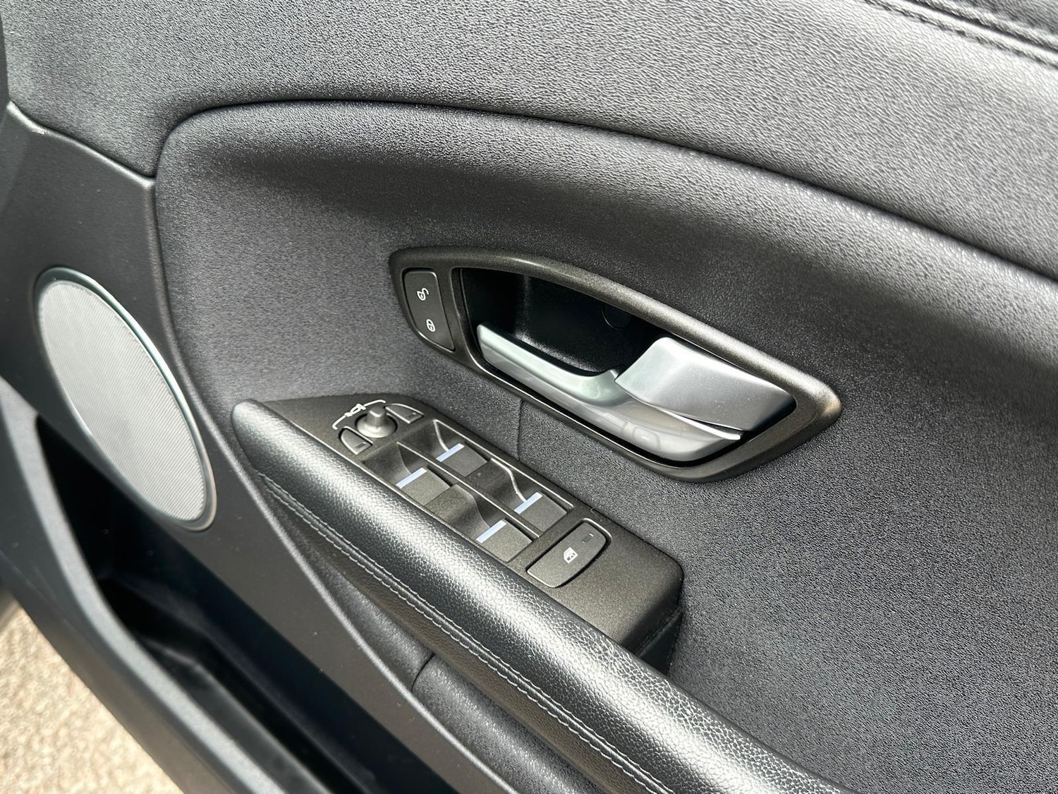 Used Land Rover Range Rover Evoque for sale - 76701291: Photo 21