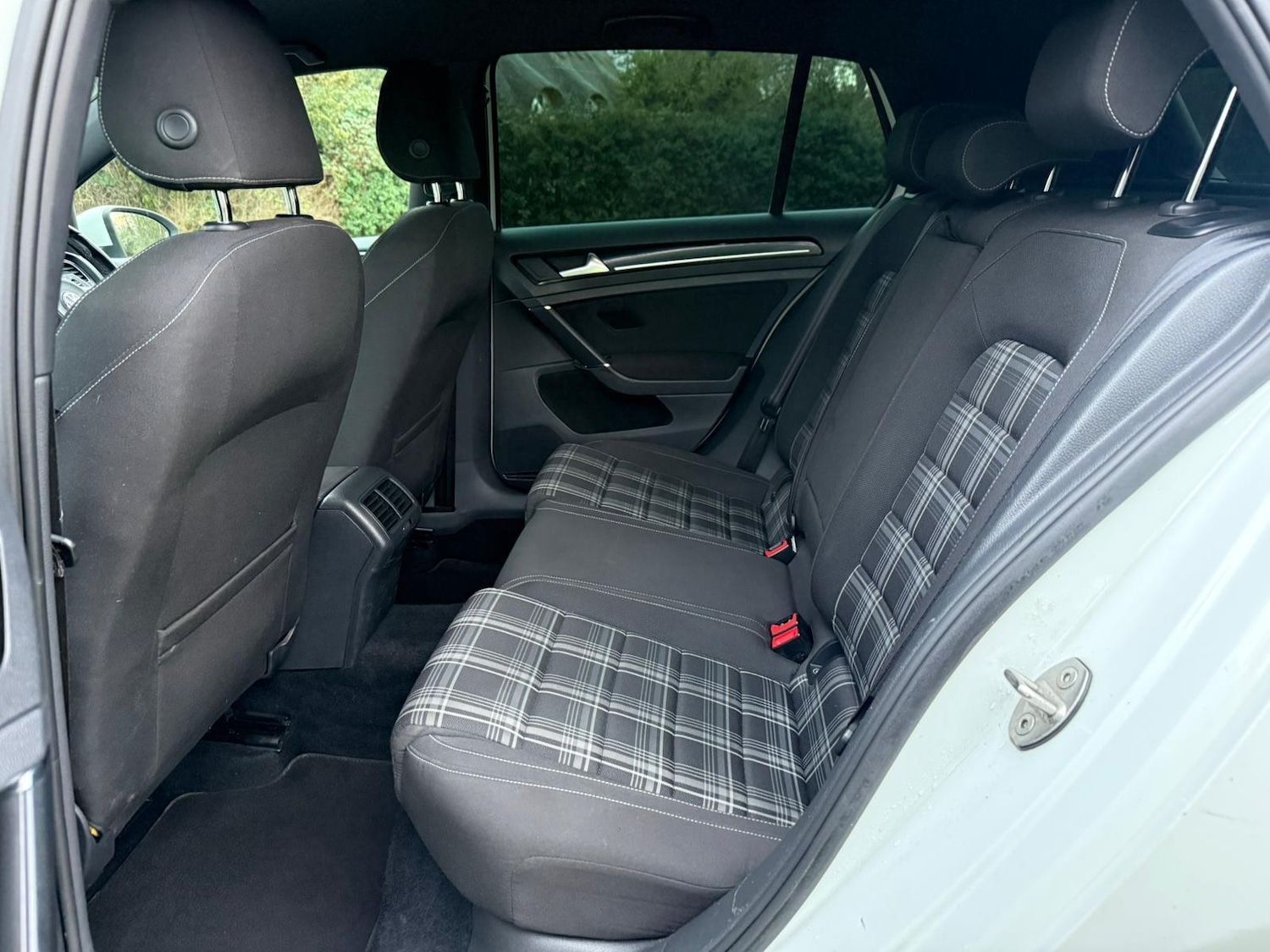 Used Volkswagen Golf 2014 for sale - 77351378: Photo 14