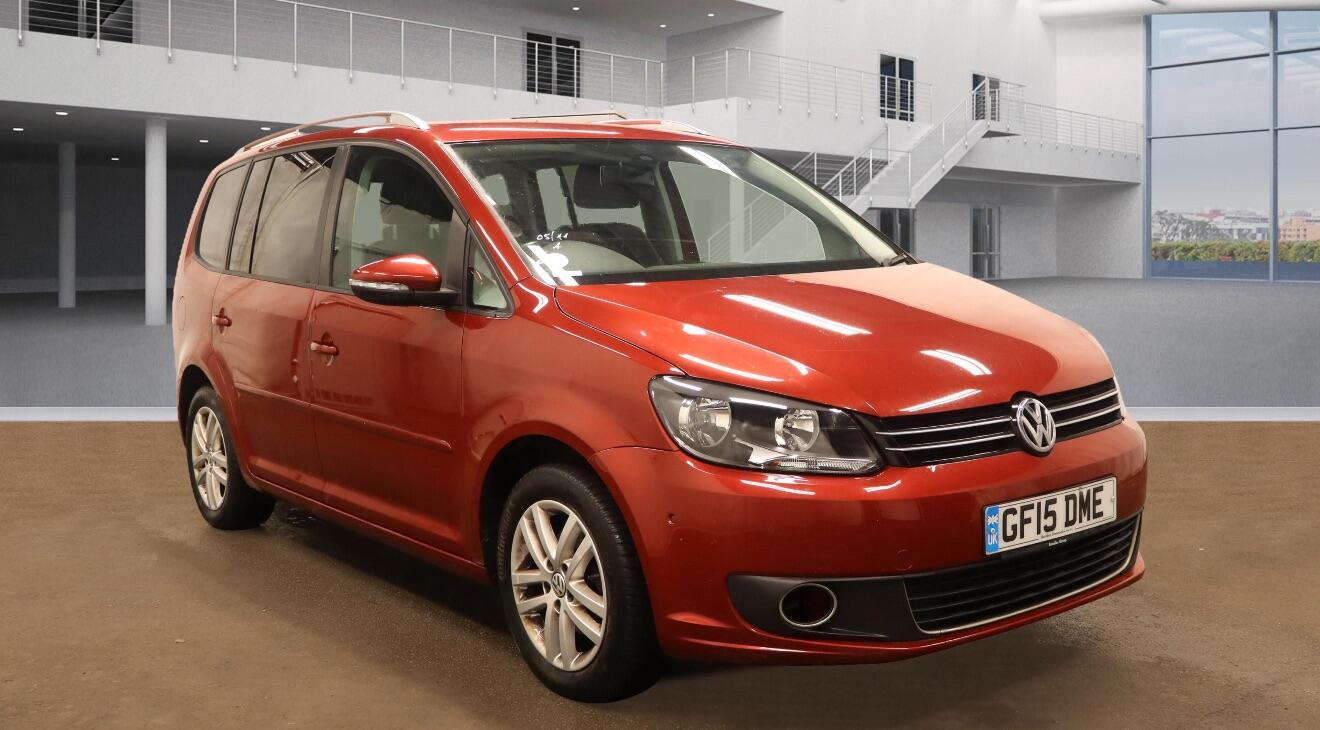 Used Volkswagen Touran 2015 for sale - 76538023: Photo 1