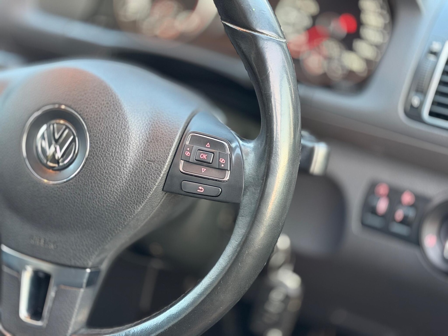 Used Volkswagen Touran 2015 for sale - 76538023: Photo 22