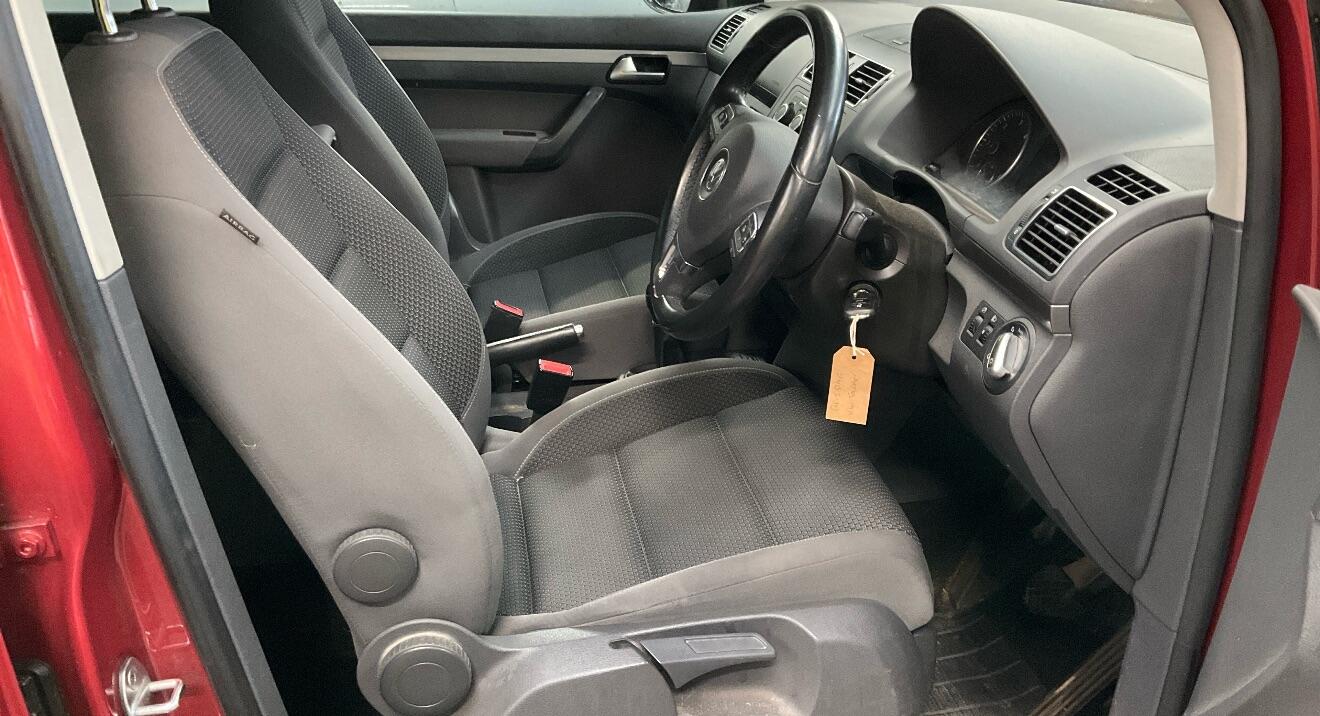 Used Volkswagen Touran 2015 for sale - 76538023: Photo 6