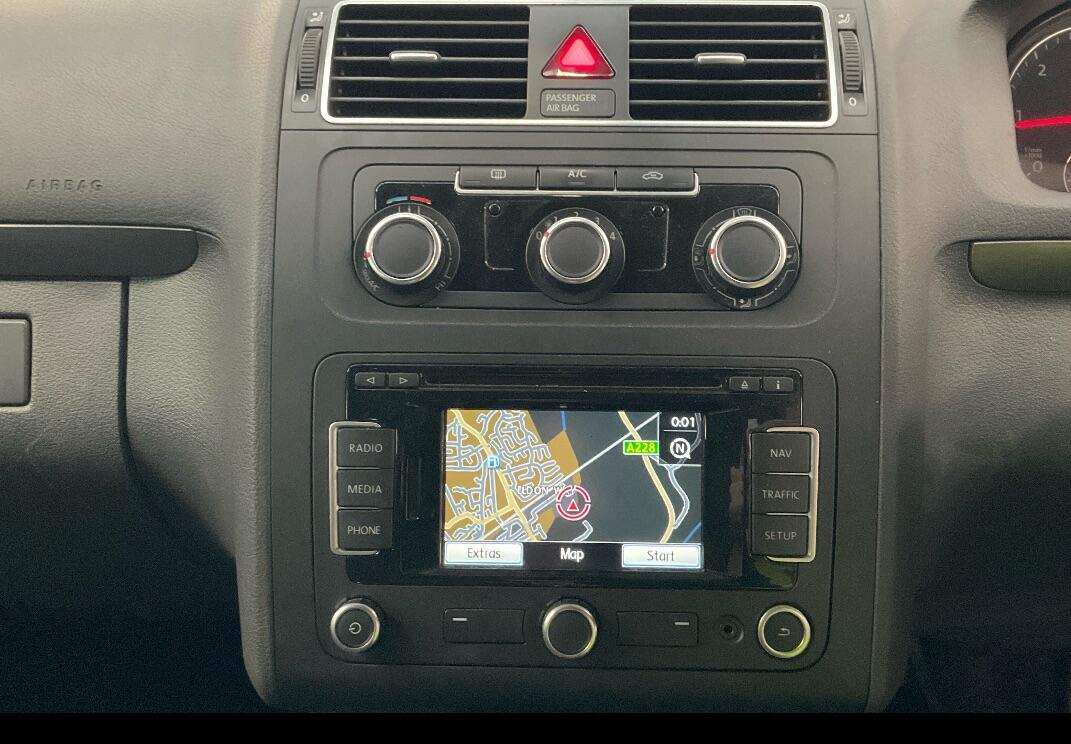 Used Volkswagen Touran 2015 for sale - 76538023: Photo 7