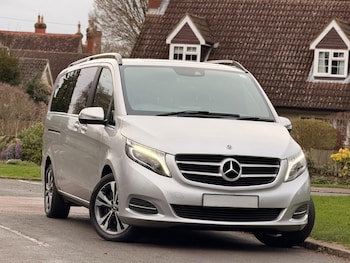 Used Mercedes-Benz V-Class 2018 for sale - 77993929: Photo